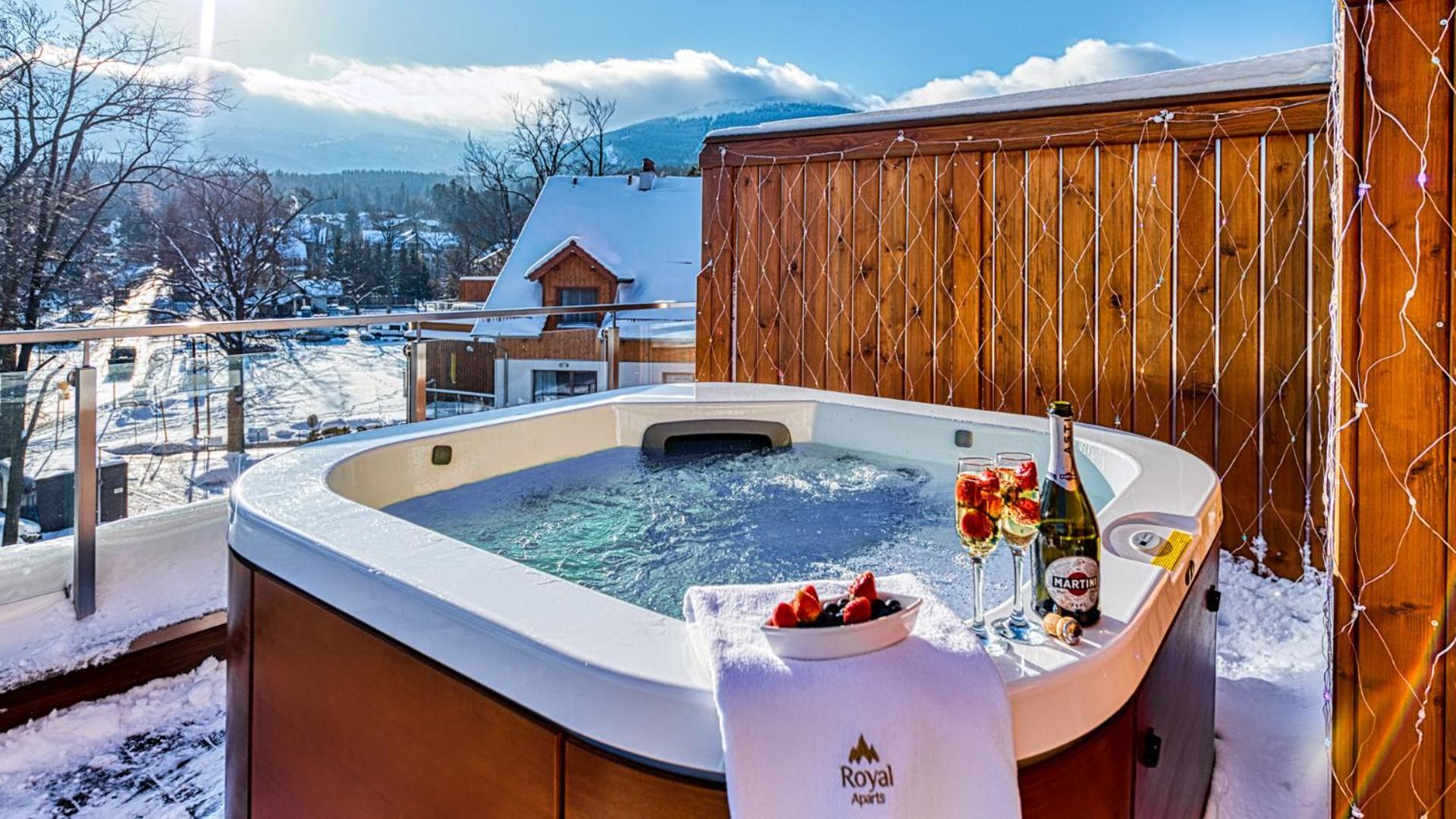 Royal Prestige Collection Z Prywatnym Jacuzzi - Stone Hill Resort Z Basenem I Saunami Шклярска-Поремба Экстерьер фото